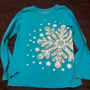 The Childrens Place snowflake shirt